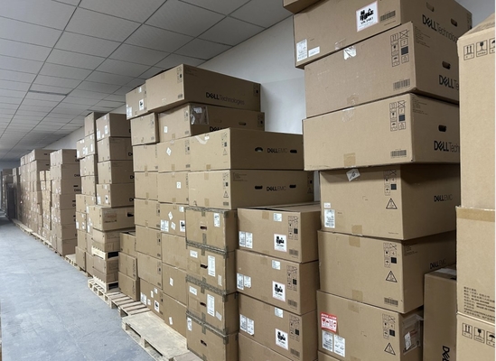 Ready to Ship Dell PowerEdge R760 2U Rack Server with 2.1GHz Processor Main Frequency